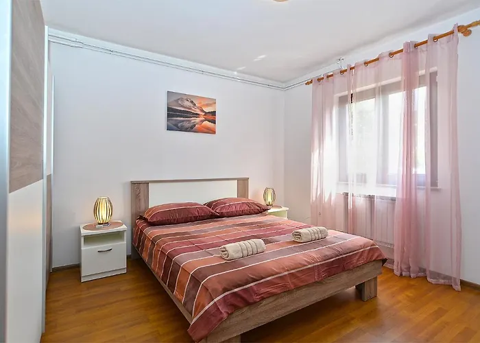 Daire Milka 2074 Poreč