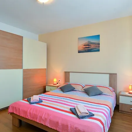 Appartamento Milka 2074 Porec