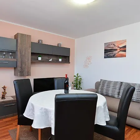 Apartamento Milka 2074 Poreč