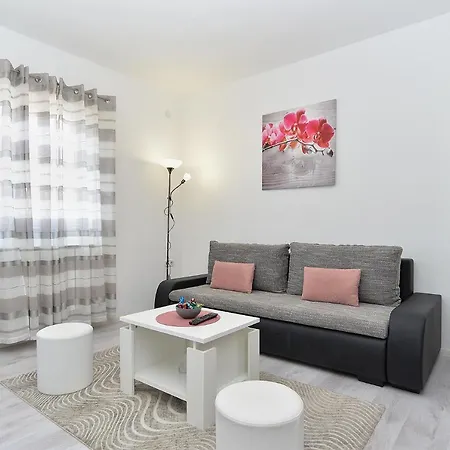 Apartamento Milka 2074 Poreč