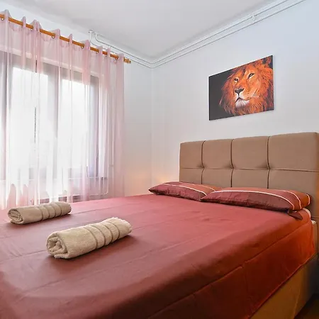 Apartamento Milka 2074